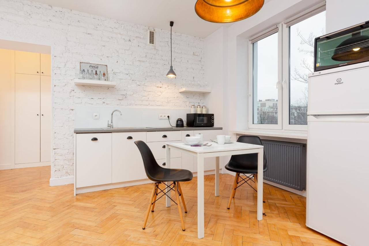 Mokotow Apartment Metro Raclawicka By Renters Warsawa Bagian luar foto